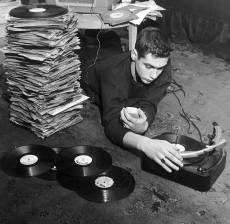 How to a Build a Stereo System for Vinyl Records