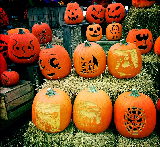 9 Tips for an Awesome Haunted House