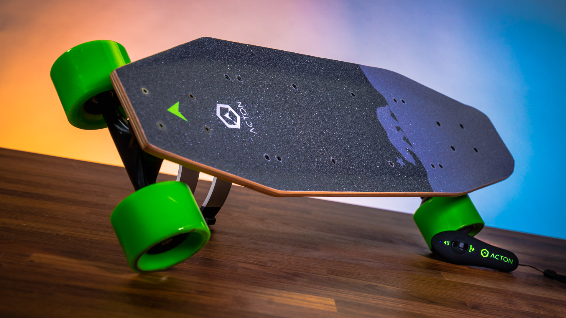 Stepping up the power and range, the BLINK S is one of the next-level electric skateboards with a seven-mile range and max 15mph.