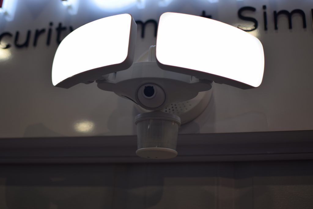 CES, Smart Home, smart lighting, Home Automation. Maximus' smart Flood Light Camera enables greater security of the front entry space.