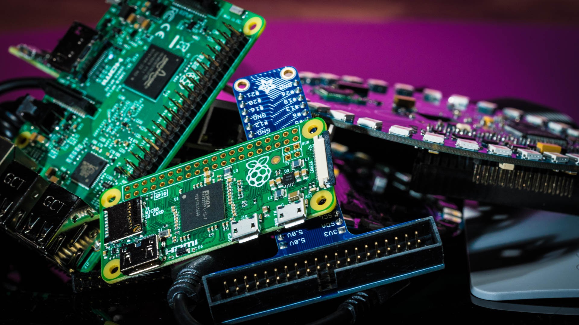 DIY Maker Boards: The Raspberry Pi Zero Bundle