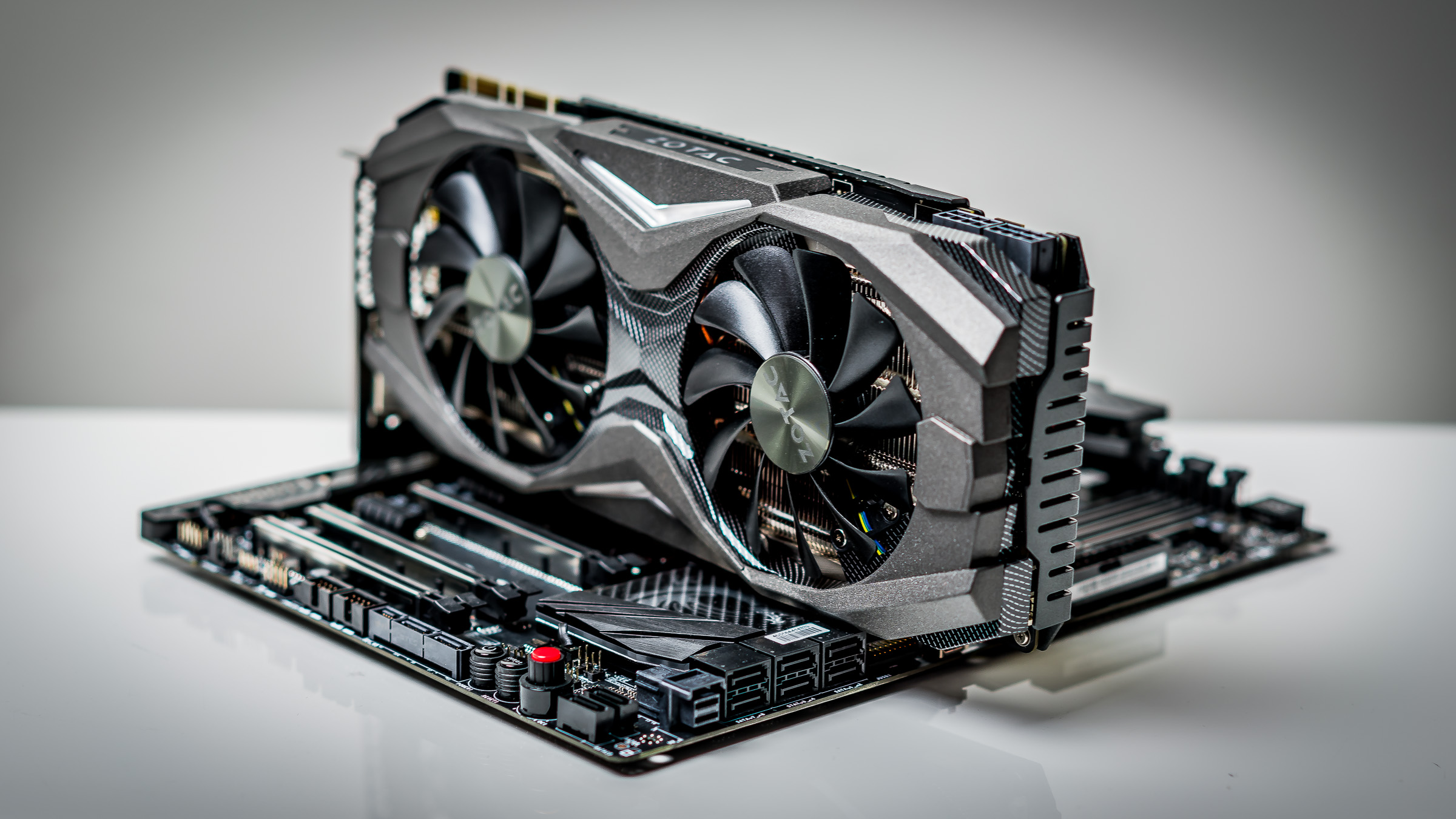 black friday 2018 zotac 1080 amp