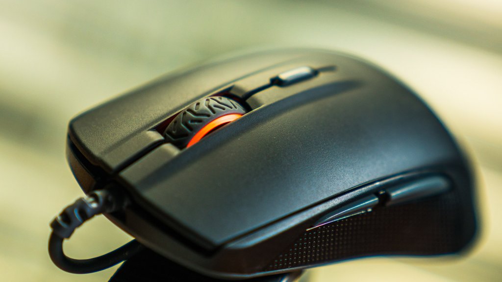 how to choose a mouse steelseries