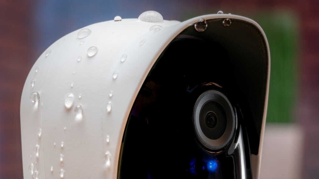 Reolink’s app makes controlling their wireless security cameras easy, with features including two-way audio, motion detection toggles, phone alerts, and saving video and images to a smartphone.