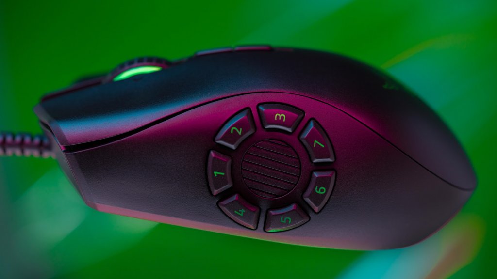 razer naga trinity gaming mouse newegg (1)
