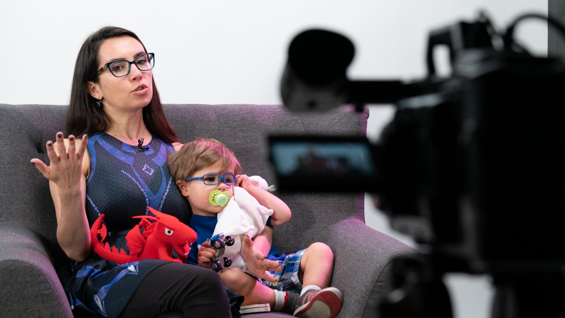 Moms and tech come together at Newegg for Mother’s Day 2019