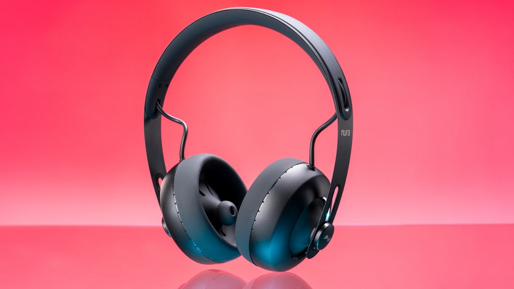 The Nuraphone measures your hearing sensitivity and personalizes its sound to match the way you hear.