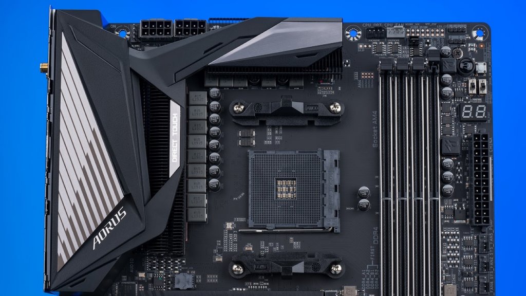 X570 motherboards NVLink