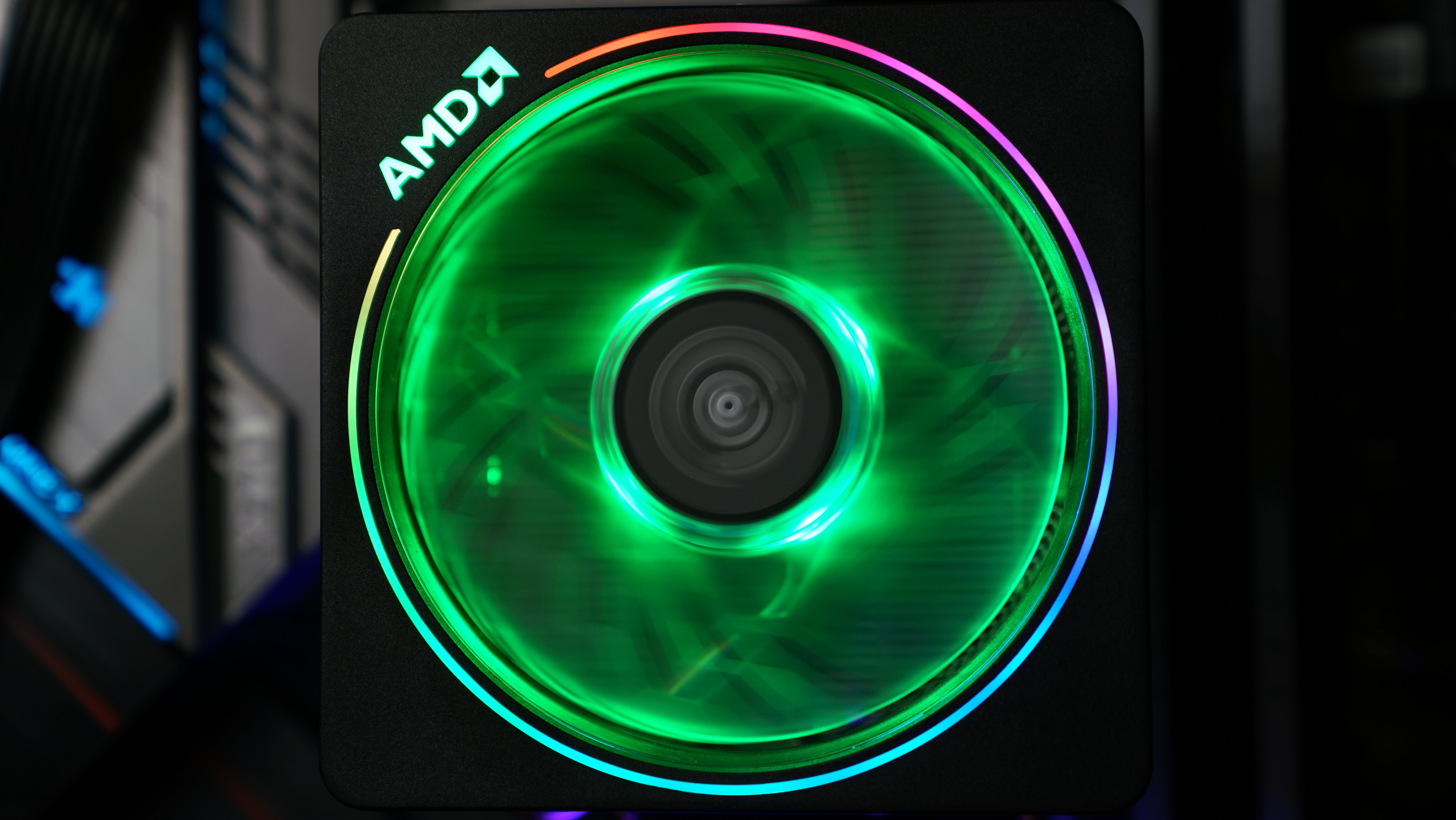 Hands-on with Wraith Prism: Ryzen 3rd gen’s included fan