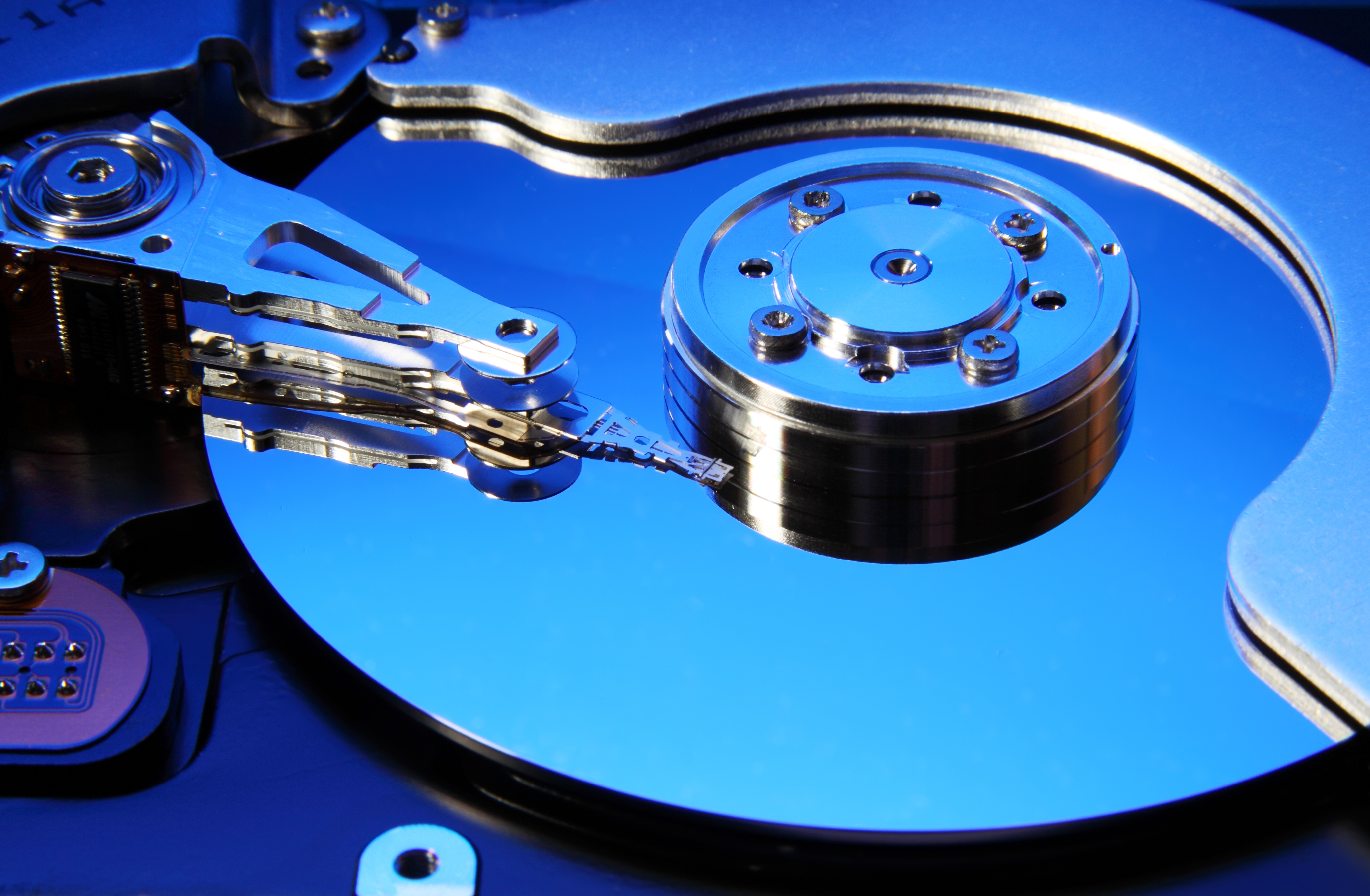 How Long Do Hard Drives (and SSDs) Last?