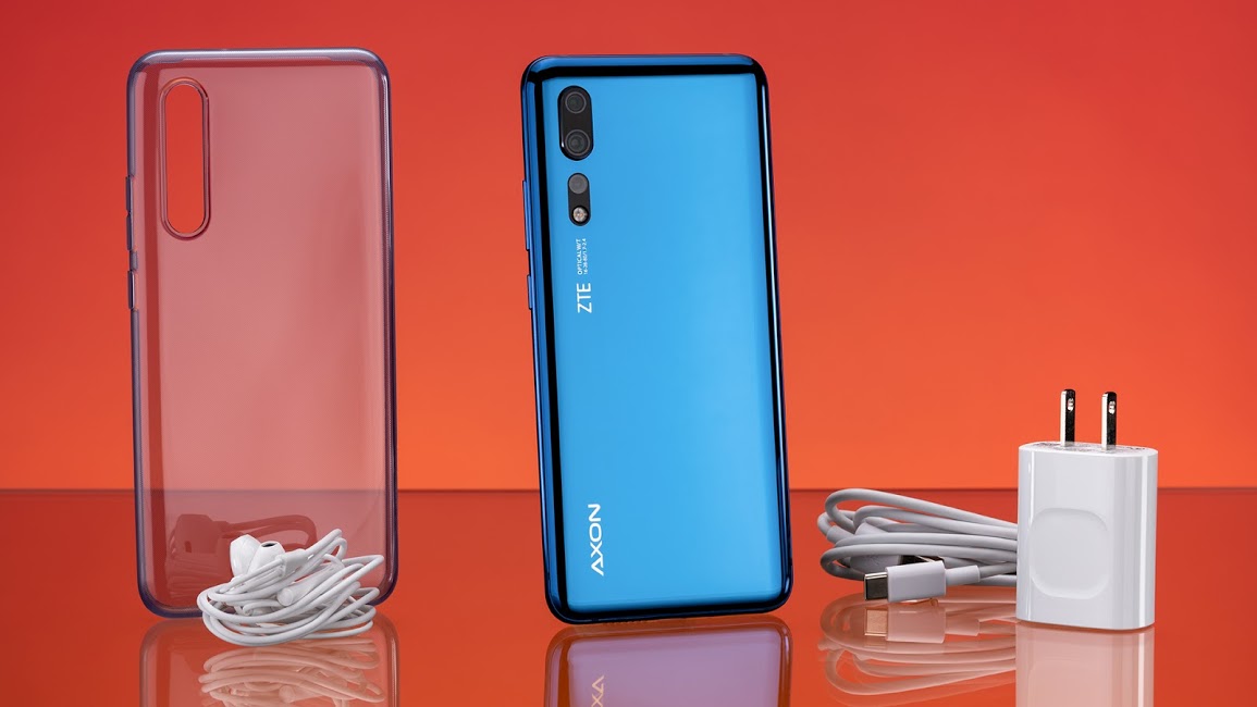 Accessory shot of Axon 10