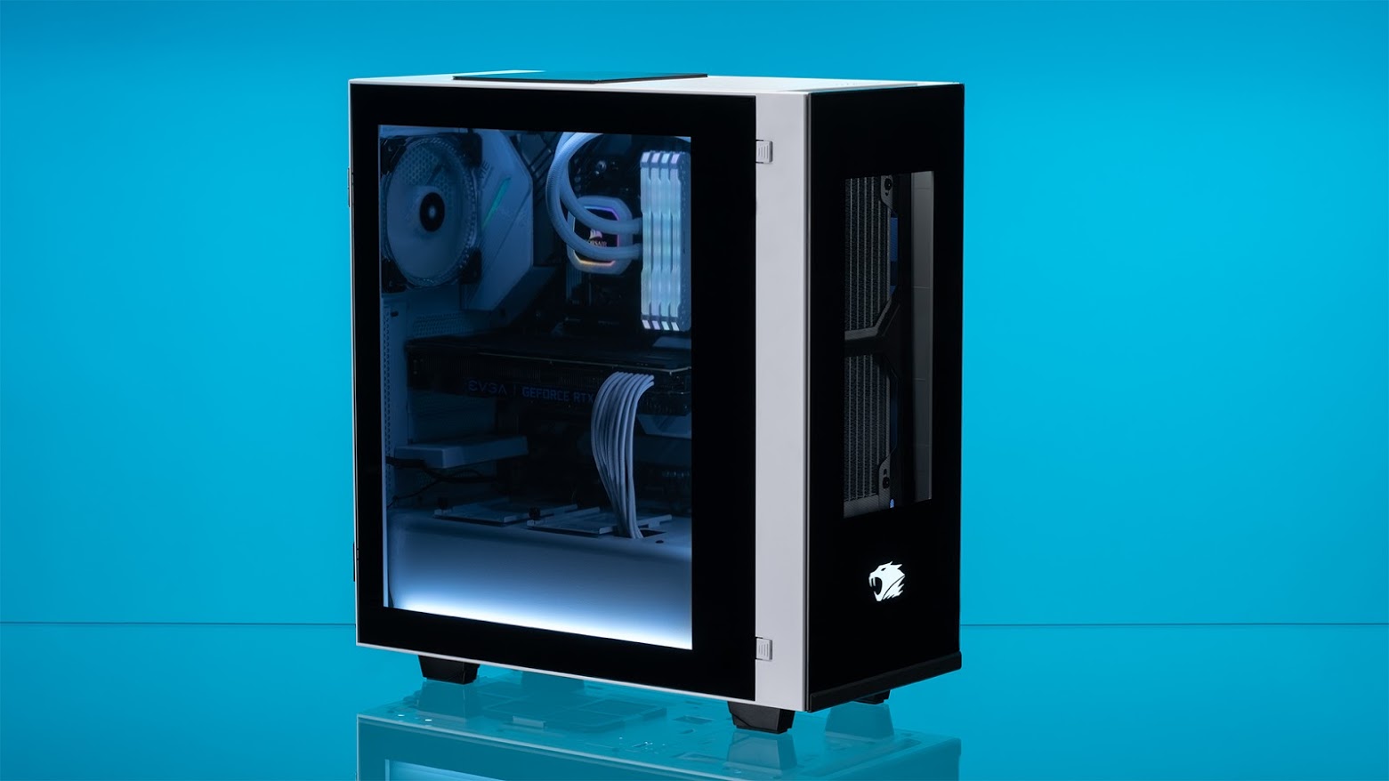 Linus Tech Tips’ SUPER CLEAN giveaway: PC Build Spotlight