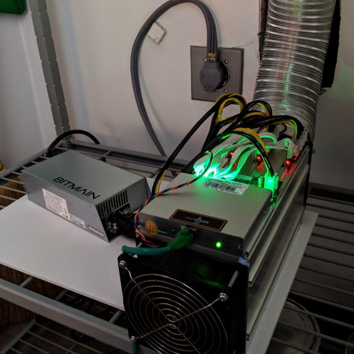An ASIC Mining Rig