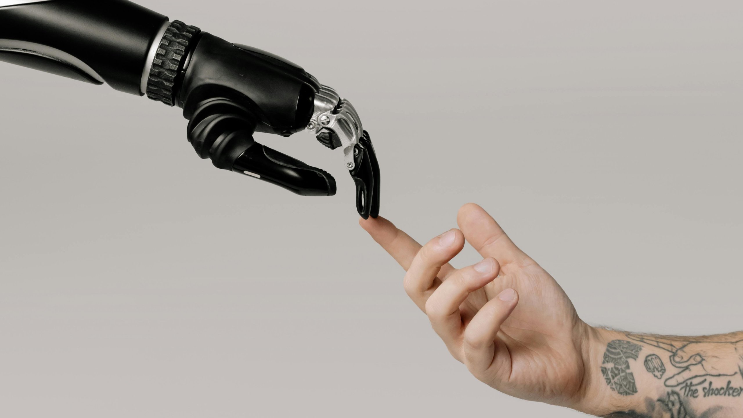 Recent Developments in Artificial Intelligence: From Algorithms to Everyday Computing