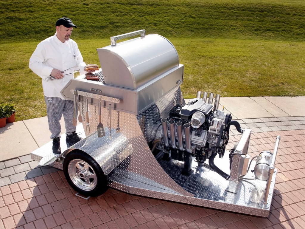 Hemi-Grill Hemi-Grill (via HackedGadgets.com)