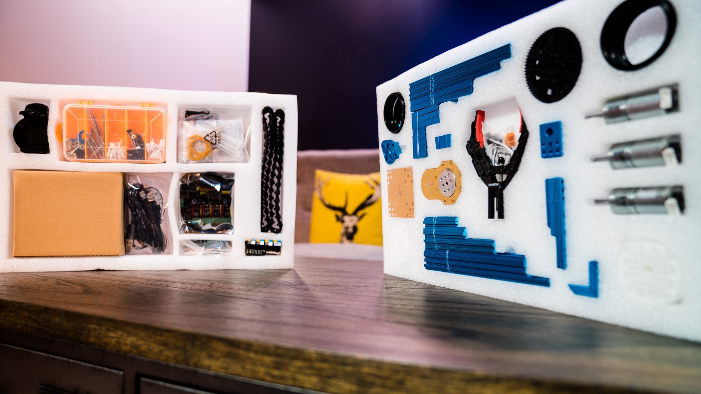 Robotics kit from Makeblock