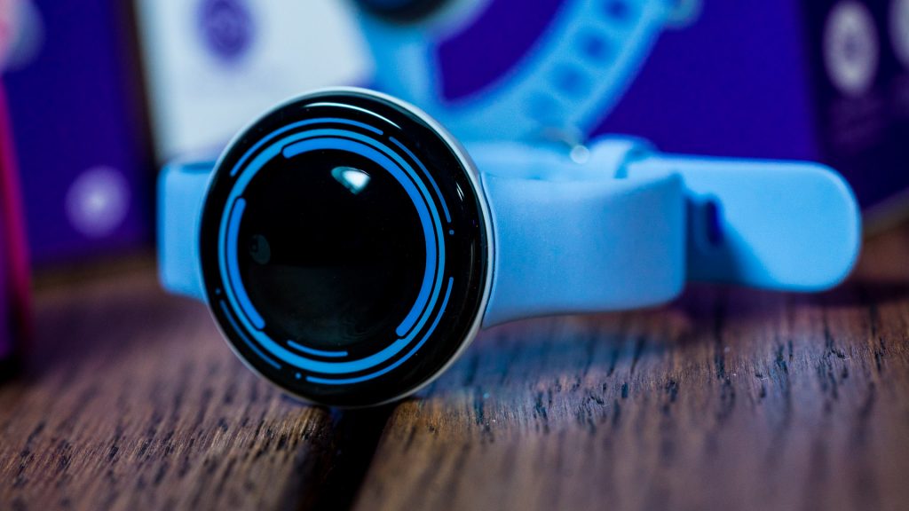 The PaiBand Kids Activity Tracker brings the health-conscious lifestyle to the children, while gamifying the experience and establish good health habits.